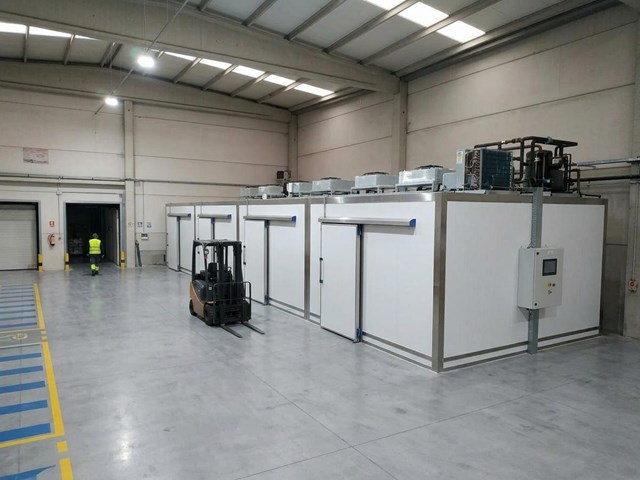 Cámaras frigoríficas modulares para almacenes en Pontevedra